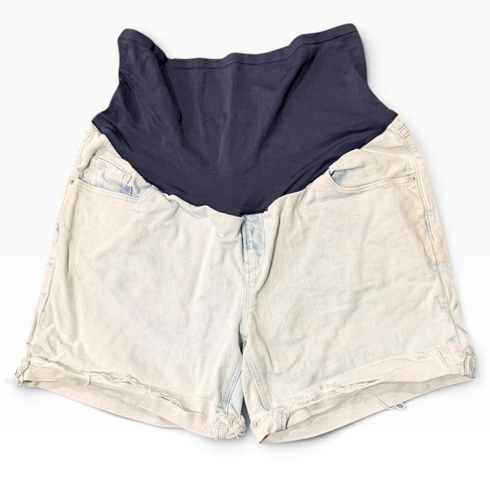 Old Navy Maternity Light Wash Full Panel Denim Shorts Size 16 Frayed Hem